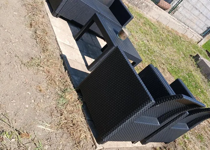 Holiday home Warm Madonne-et-Lamarey